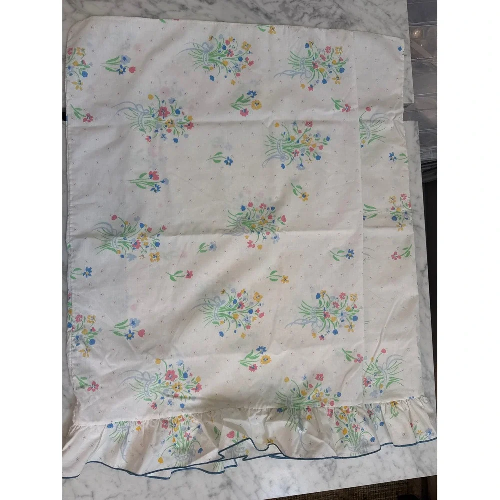 Vintage Utica Floral Ruffled Pillowcase Set of 2 Standard No Iron Percale USA